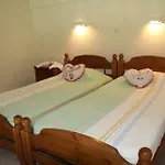 Dimitra\'S Maisonette